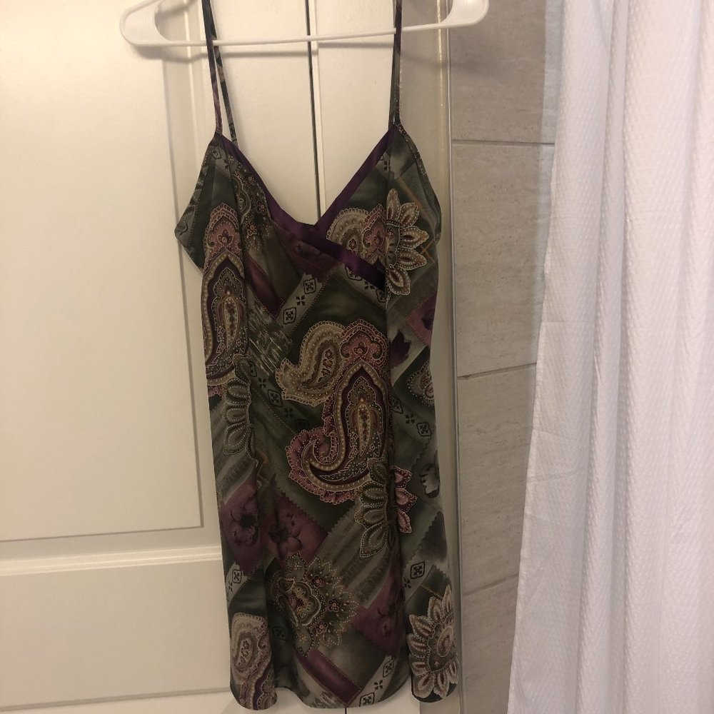 California Dynasty Lingerie - Gown and Robe Set - Paisley Purple - Size Medium